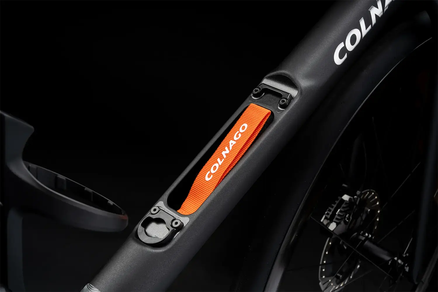 colnago c72 integrated storage box